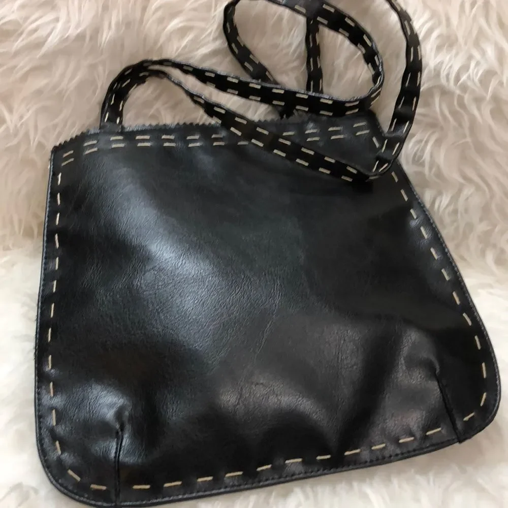 XOXO Shoulder Bag